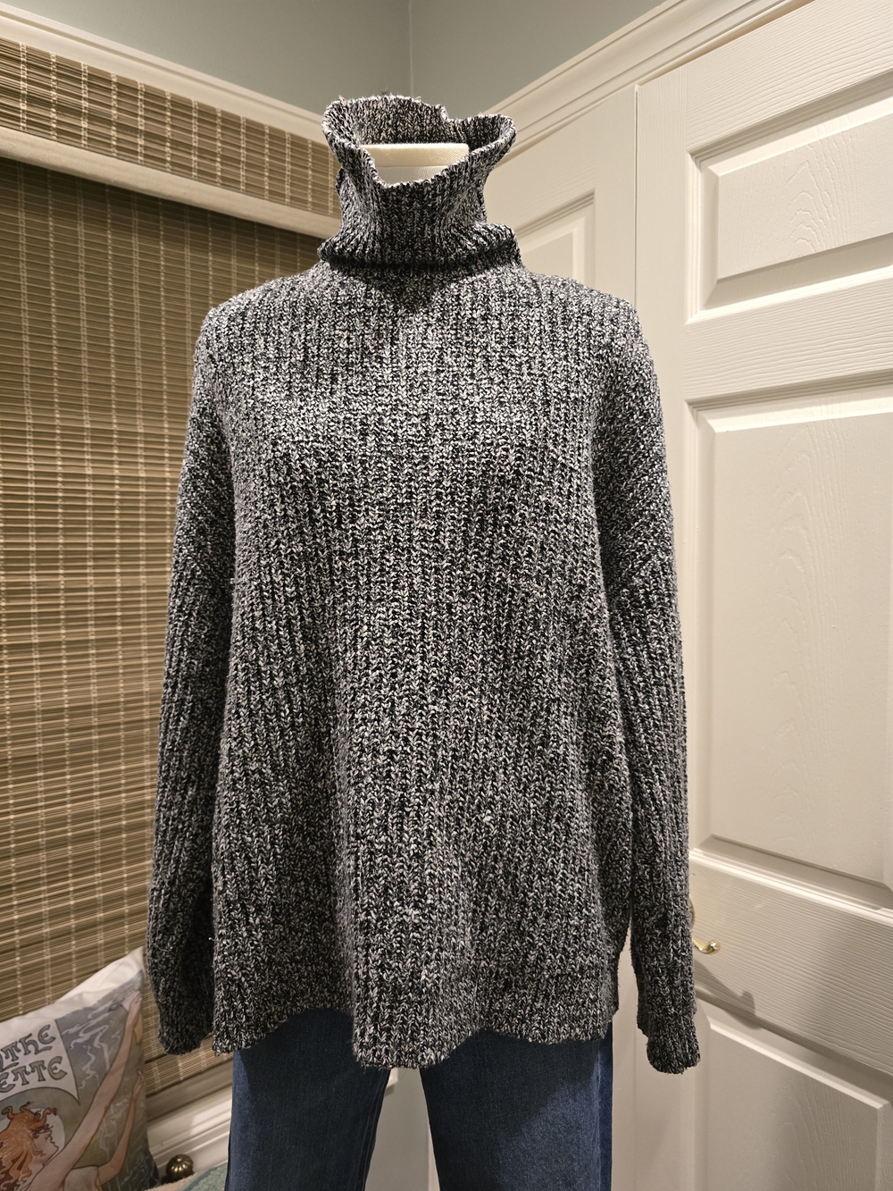 Black & White Marled Women's Turtleneck Sweater